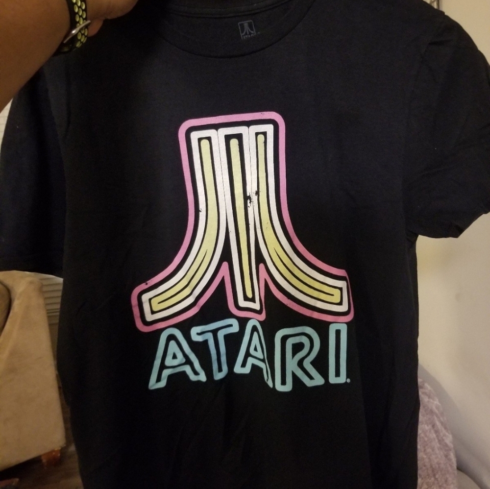 Atari Graphic Tee Unisex (Medium)